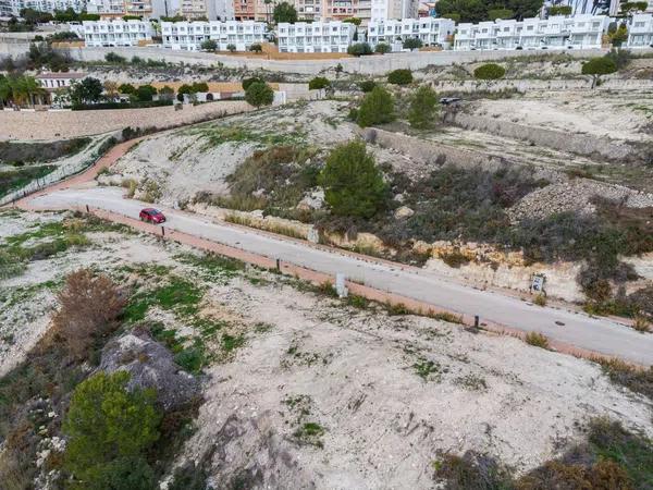 Terreno en calle Clara Campoamor