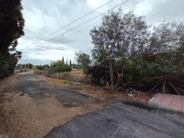 Terreno en calle Bernia