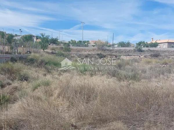 Terreno en Hondón de los Frailes