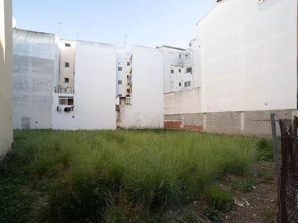 Terreno en avenida d'Alcoi