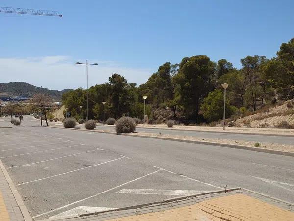 Terreno en calle de Veneçuela, 12