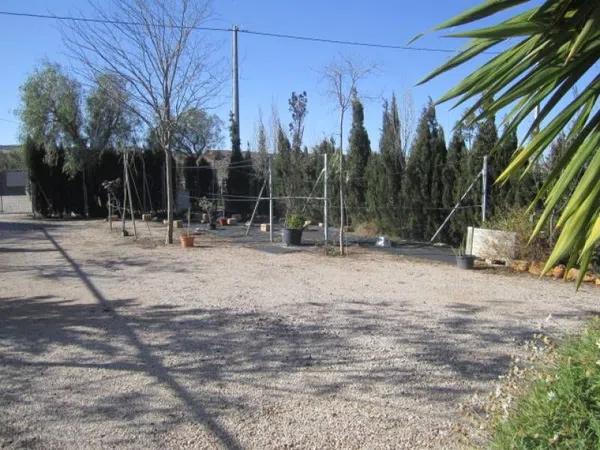 Terreno en Hondón de las Nieves