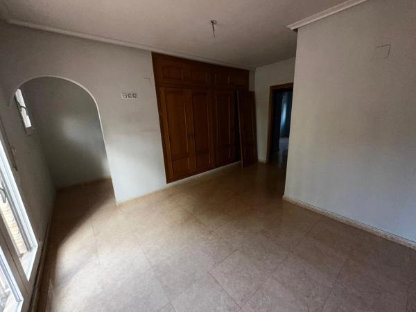 Chalet adosado en avenida Exma.Diput.Prov.de Ali, 108