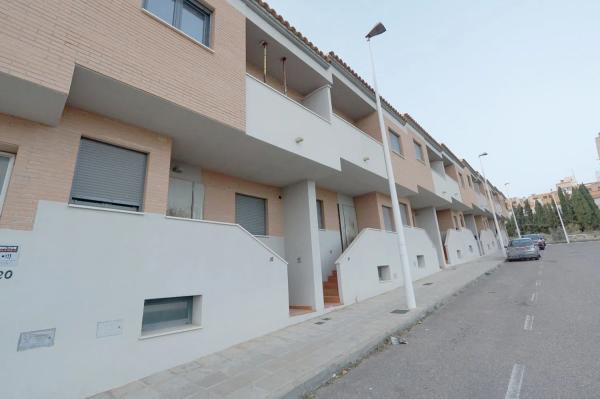 Chalet adosado en calle Rabosí