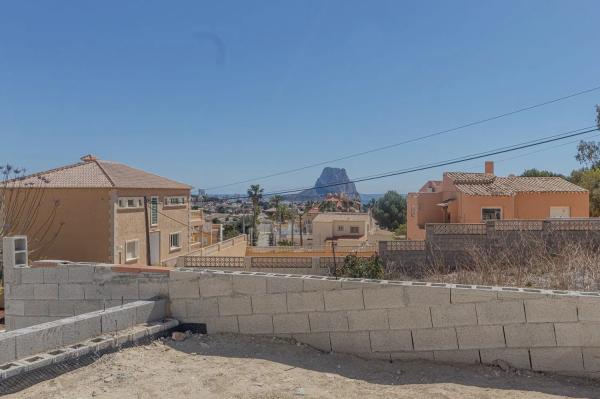 Casa independiente en Urbanización Canuta de Ifach s/n