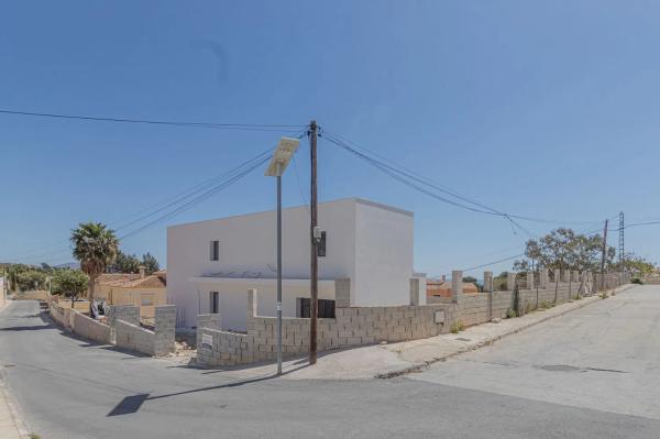 Casa independiente en Urbanización Canuta de Ifach s/n