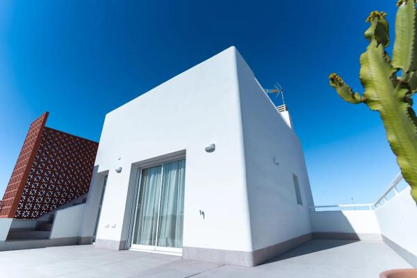 Casa independiente en calle Comunidad Castellano-Mancheg