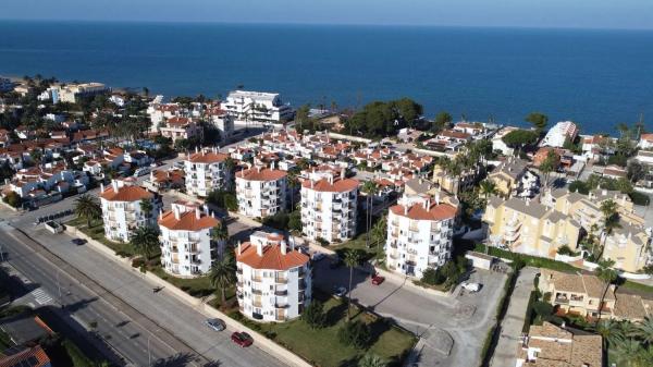 Estudio en Barrio Les Bassetes-El Marjal