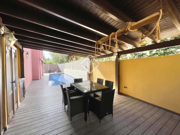 Chalet en Barrio Alicante Golf