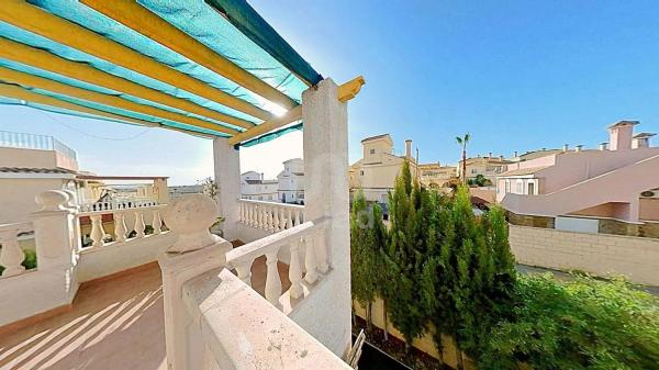 Chalet en calle Menorca, 2 -20