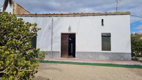 Casa independiente en Partida Peña Águilas, 1006