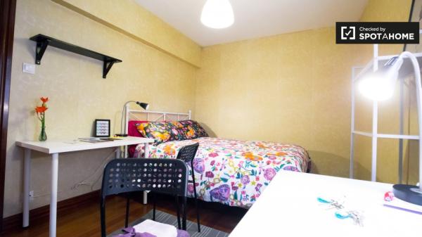 Viel Platz in 3-Zimmer-Wohnung in Uribarri, Bilbao