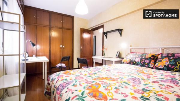 Viel Platz in 3-Zimmer-Wohnung in Uribarri, Bilbao