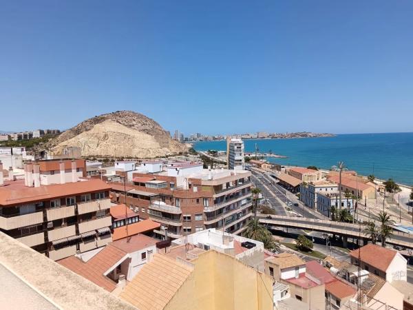 Ático en Barrio Raval Roig-Virgen del Socorro