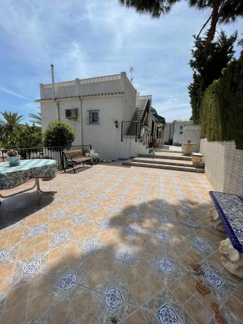 Chalet en Barrio La Zenia