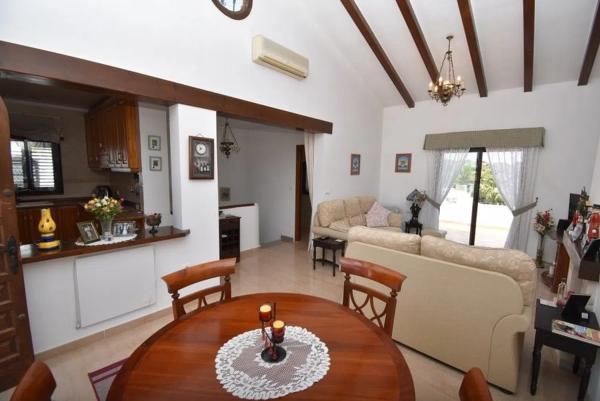 Chalet en Barrio Villamartín-Las Filipinas