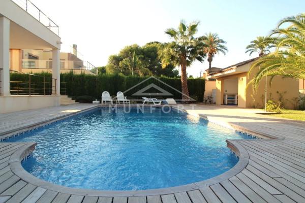 Chalet en Barrio Cabo Roig