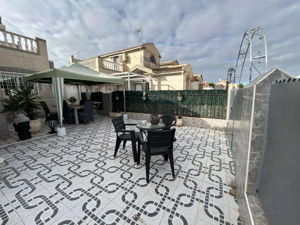 Chalet en avenida de los Almendros