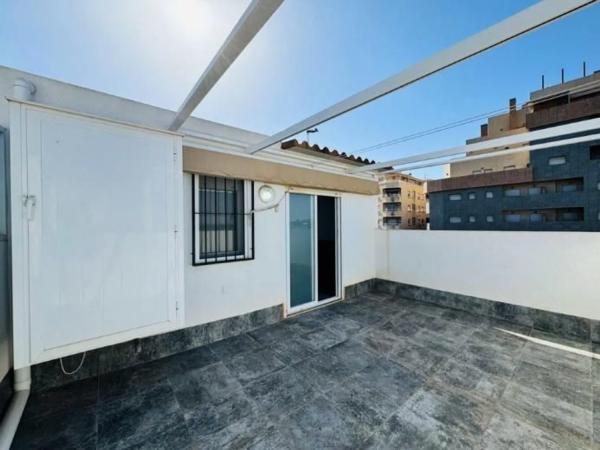 Chalet en calle Benacantin