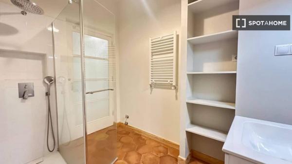 Piso de 2 habitaciones en alquiler en Pontevedra, Vigo