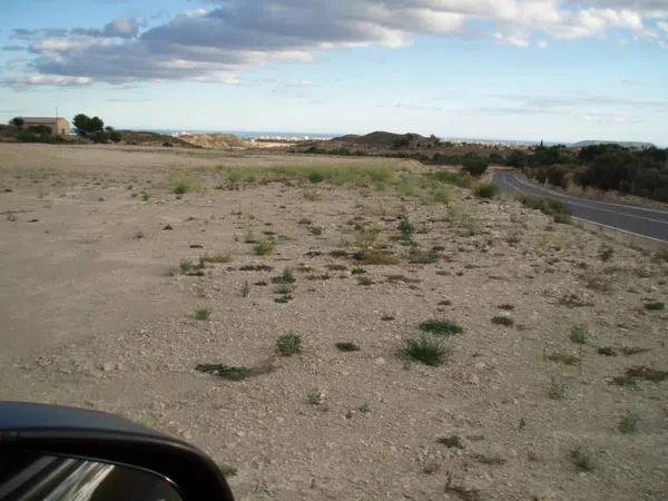 Terreno en calle De La Periclasa