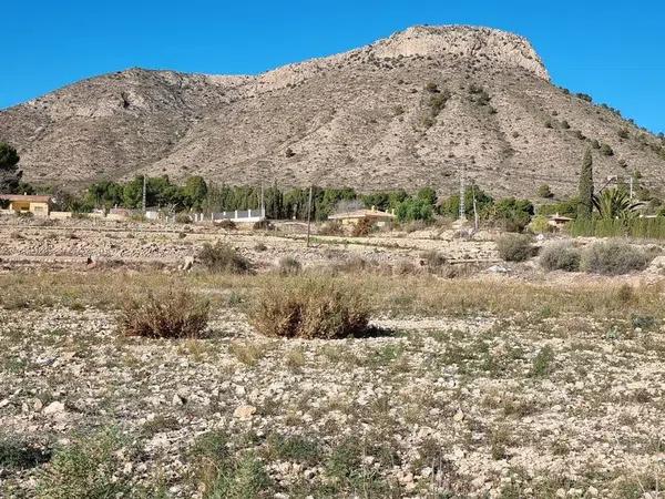 Terreno en plaza Poligono 27, 15