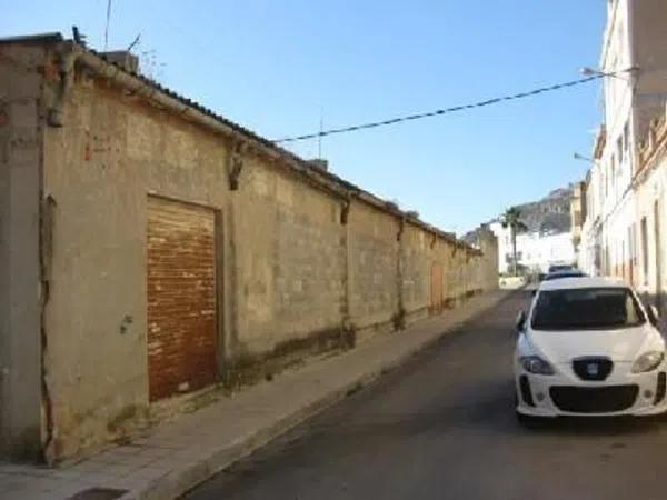 Terreno en calle Rubén Darío