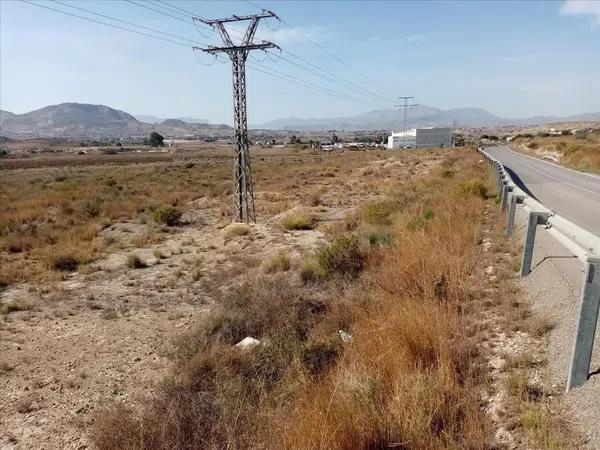 Terreno en Barrio Ciudad de Asís - Font-Calent - El Bacarot