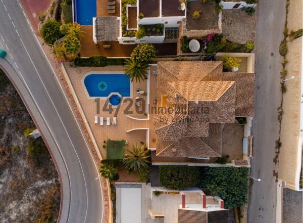 Casa independiente en avenida del Portet