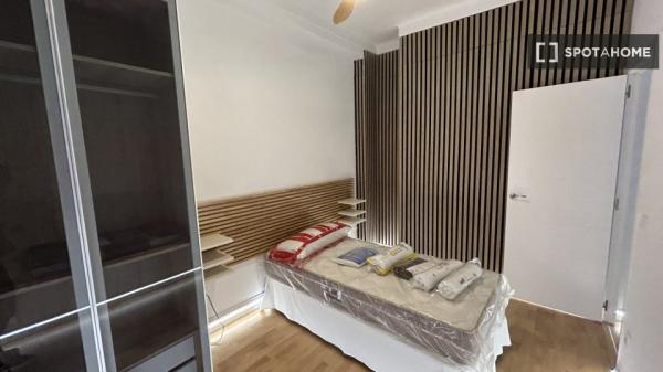 Apartamento completo de 3 dormitorios en Málaga