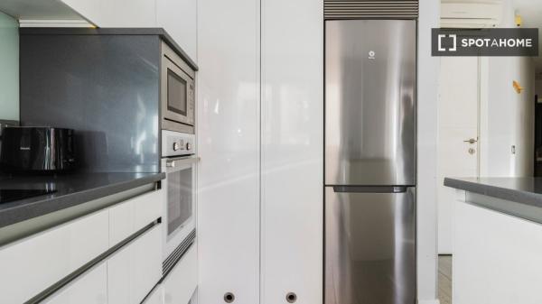 Apartamento de 2 dormitorios en alquiler en Madrid