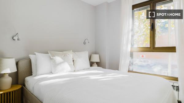 Apartamento de 2 dormitorios en alquiler en Madrid