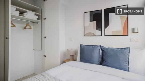 Apartamento de 2 dormitorios en alquiler en Madrid