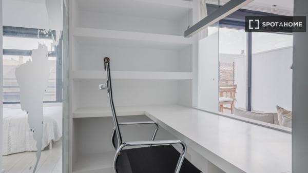 Apartamento de 2 dormitorios en alquiler en Madrid