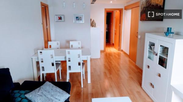 3-bedroom apartment for rent in Norte, Seville