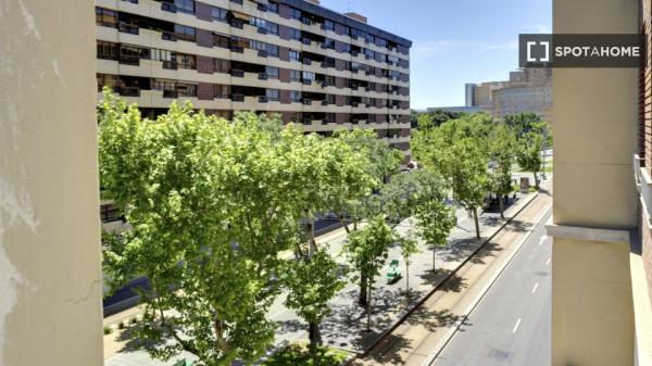 Habitación en piso compartido en Zaragoza